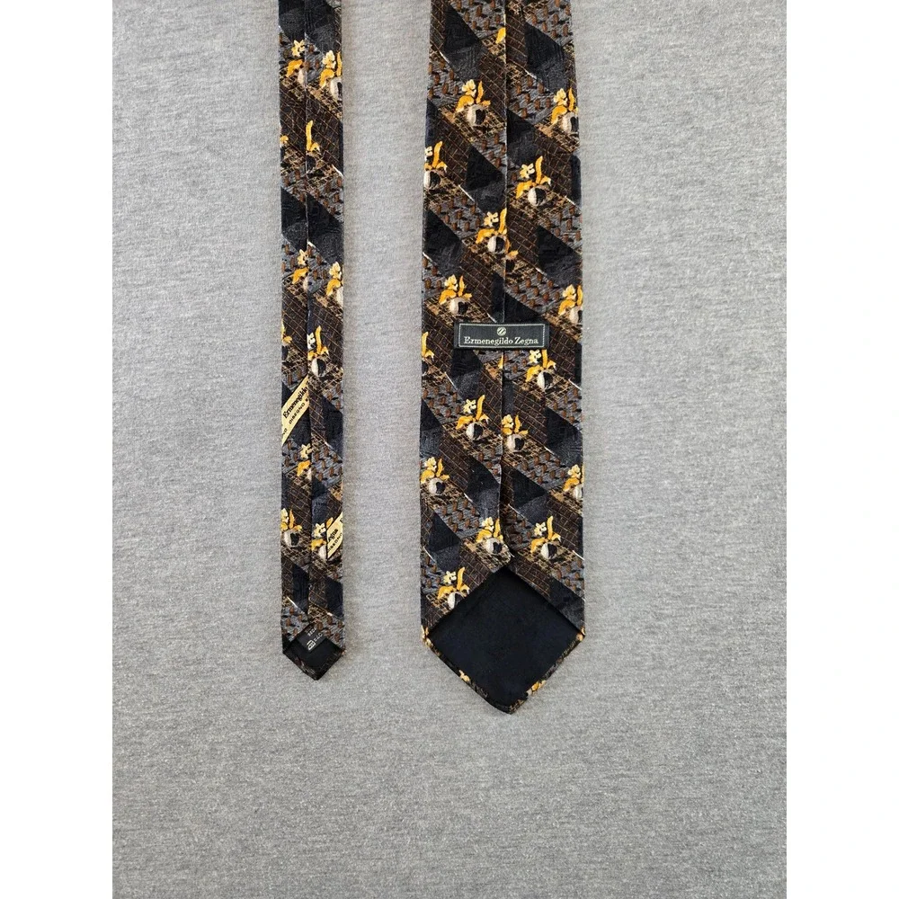 Ermenegildo Zegna Silk Necktie Mens OS Black Gold Geometric Floral Made in Italy